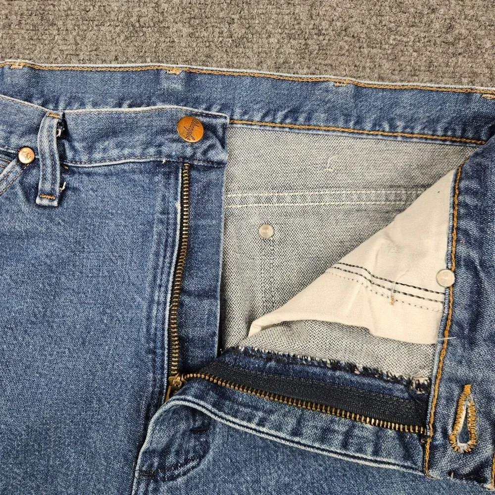 Wrangler 936DEN Cowboy Cut Slim Fit Frayed Hem Jeans Blue Denim 35x27